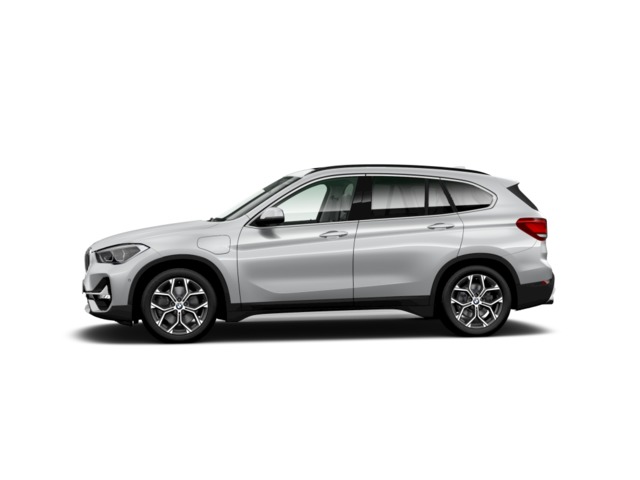 BMW X1 xDrive25e color Gris Plata. Año 2021. 162KW(220CV). Híbrido Electro/Gasolina. En concesionario Oliva Motor Tarragona de Tarragona