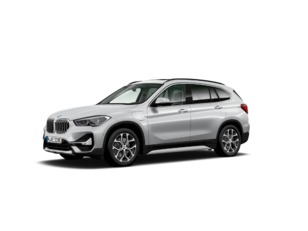 Fotos de BMW X1 xDrive25e color Gris Plata. Año 2021. 162KW(220CV). Híbrido Electro/Gasolina. En concesionario Oliva Motor Tarragona de Tarragona