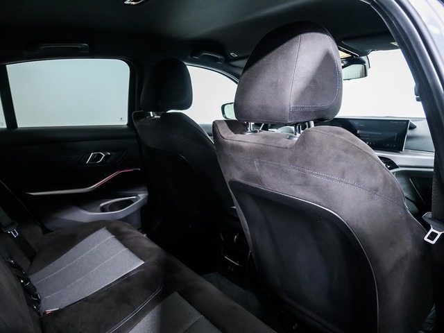 BMW Serie 3 318d color Gris. Año 2024. 110KW(150CV). Diésel. En concesionario Oliva Motor Tarragona de Tarragona