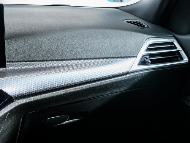 BMW Serie 3 318d color Gris. Año 2024. 110KW(150CV). Diésel. En concesionario Oliva Motor Tarragona de Tarragona