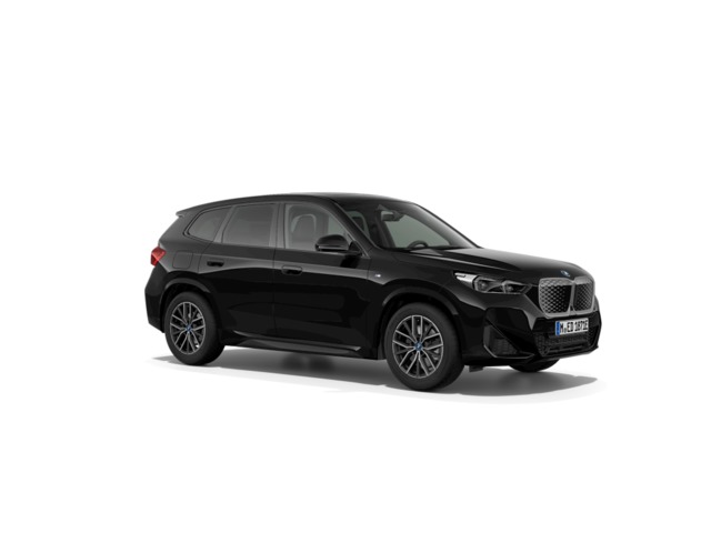 BMW iX1 eDrive20 color Negro. Año 2024. 150KW(204CV). Eléctrico. En concesionario Oliva Motor Tarragona de Tarragona