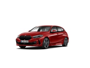 Fotos de BMW Serie 1 118i color Rojo. Año 2024. 103KW(140CV). Gasolina. En concesionario Barcelona Premium -- GRAN VIA de Barcelona