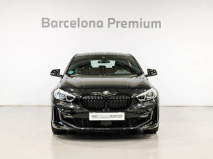 Fotos de BMW Serie 1 118i color Negro. Año 2024. 103KW(140CV). Gasolina. En concesionario Barcelona Premium -- GRAN VIA de Barcelona