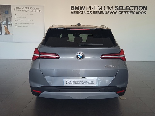 BMW X3 xDrive20d color Gris. Año 2024. 145KW(197CV). Diésel. En concesionario Albamocion S.L. ALBACETE de Albacete