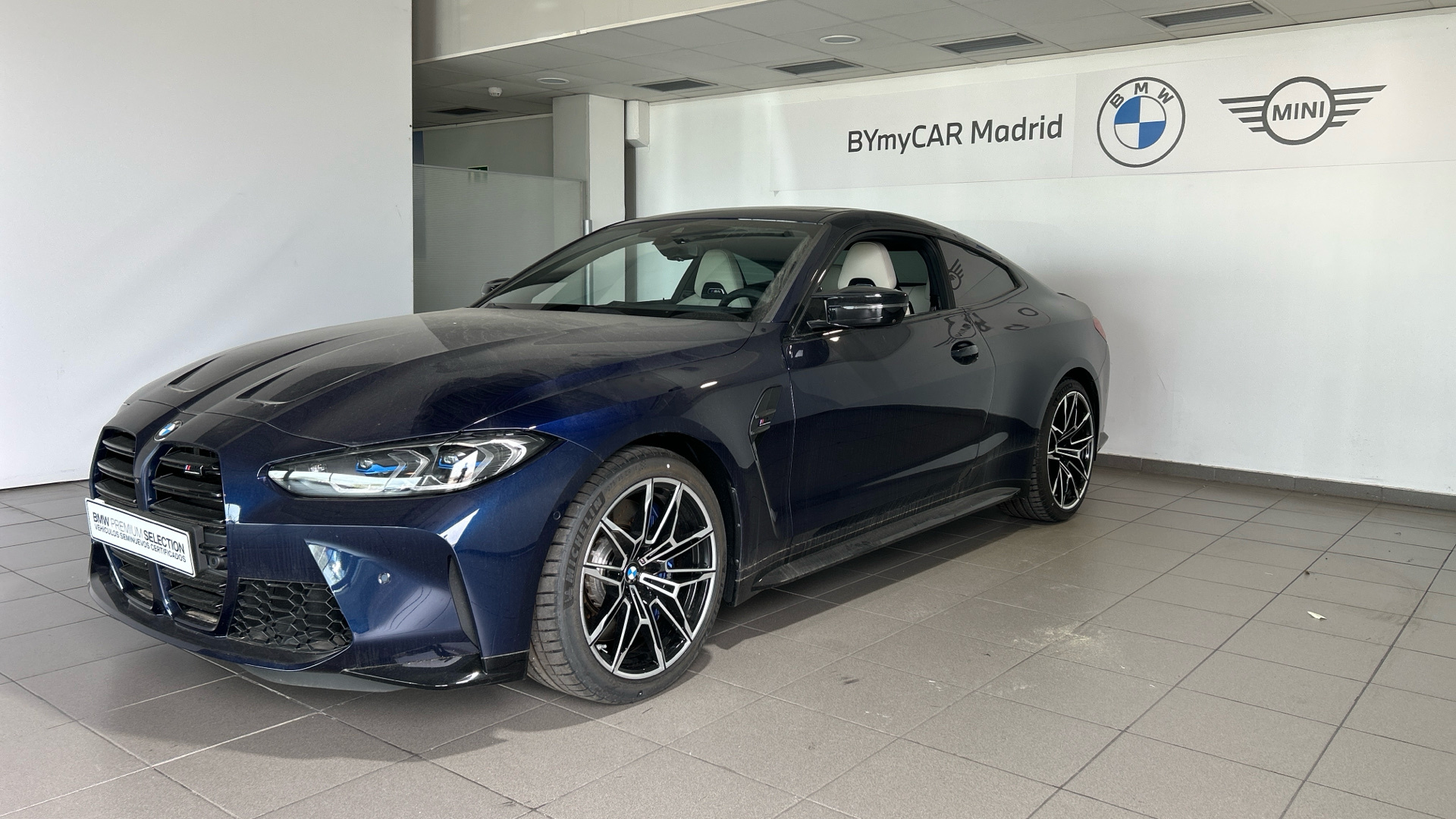 BMW M M4 Coupe color Azul. Año 2025. 375KW(510CV). Gasolina. En concesionario BYmyCAR Madrid - Alcalá de Madrid