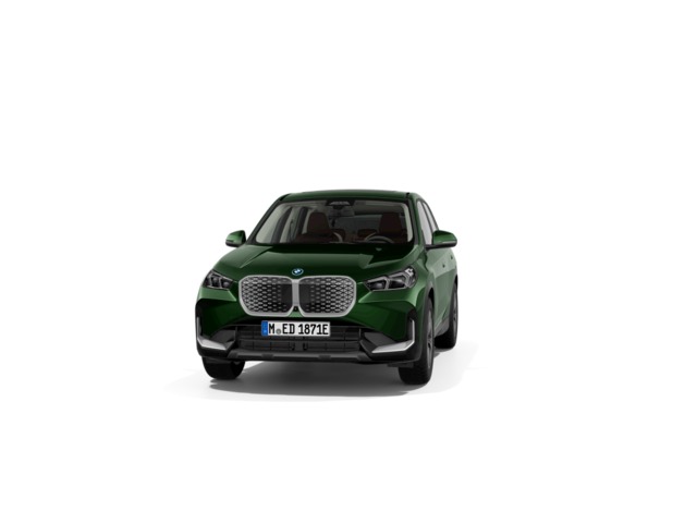 BMW iX1 xDrive30 color Verde. Año 2025. 230KW(313CV). Eléctrico. En concesionario BYmyCAR Madrid - Algete de Madrid