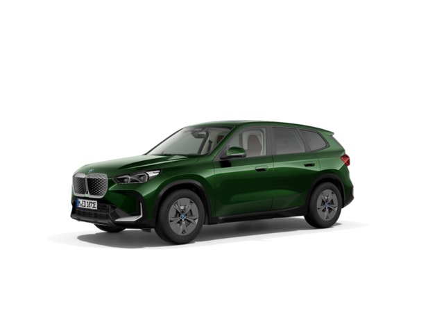 BMW iX1 xDrive30 color Verde. Año 2025. 230KW(313CV). Eléctrico. En concesionario BYmyCAR Madrid - Algete de Madrid