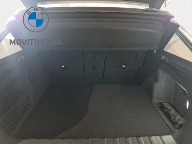 BMW X2 sDrive20i color Blanco. Año 2025. 125KW(170CV). Gasolina. En concesionario Movitransa Cars Huelva de Huelva