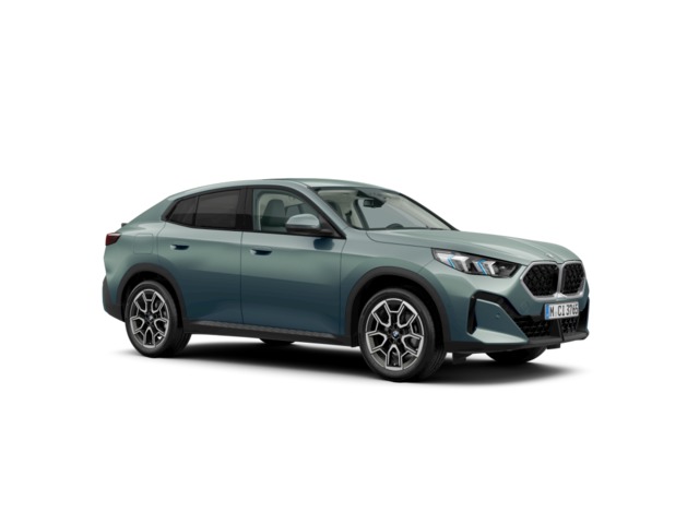 BMW X2 sDrive20d color Verde. Año 2025. 120KW(163CV). Diésel. En concesionario Movitransa Cars Huelva de Huelva