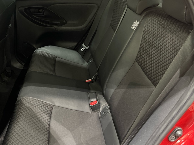 Toyota Yaris 120H Style 85 kW (116 CV)
