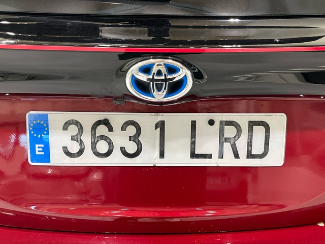 Toyota Yaris 120H Style 85 kW (116 CV)