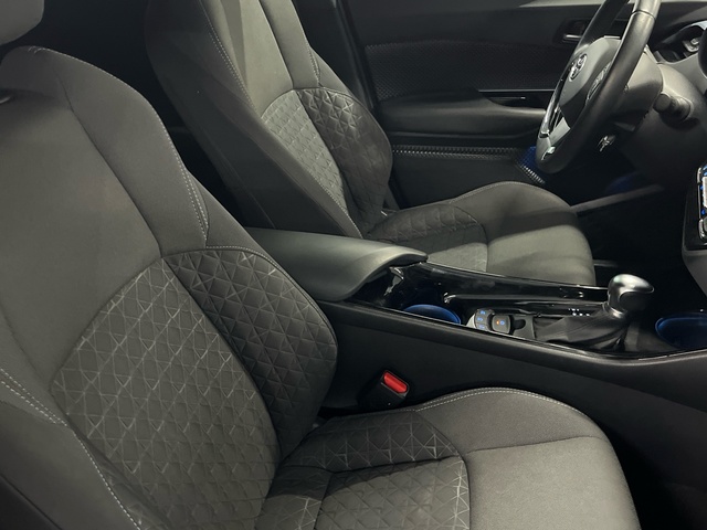 Toyota C-HR 180H Advance 135 kW (184 CV)