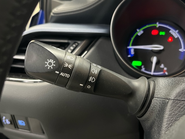 Toyota C-HR 180H Advance 135 kW (184 CV)