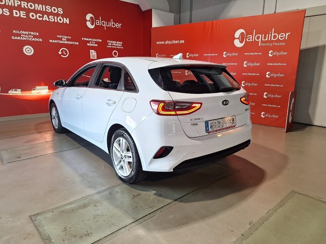 Kia Ceed 1.6 MHEV iMT Drive 100 kW (136 CV)