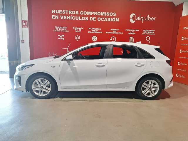 Kia Ceed 1.6 MHEV iMT Drive 100 kW (136 CV)