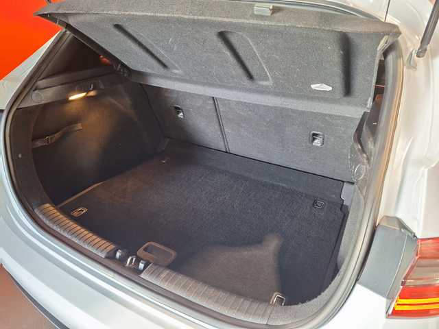 Kia Ceed 1.6 MHEV iMT Drive 100 kW (136 CV)