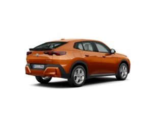 Fotos de BMW X2 sDrive18d color Naranja. Año 2024. 110KW(150CV). Diésel. En concesionario Hispamovil, Orihuela de Alicante