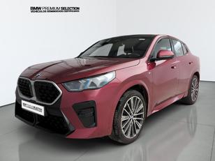 Fotos de BMW X2 sDrive20i color Rojo. Año 2024. 125KW(170CV). Gasolina. En concesionario Automotor Premium Velázquez - Málaga de Málaga