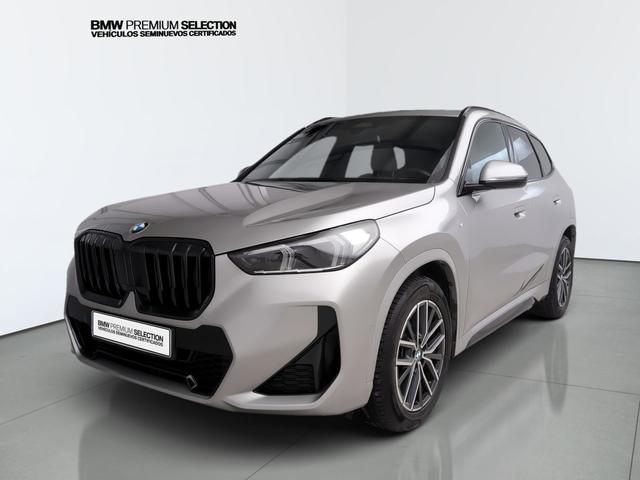 BMW X1 sDrive20i color Gris Plata. Año 2024. 125KW(170CV). Gasolina. En concesionario Automotor Premium Viso - Málaga de Málaga