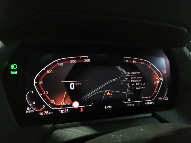 BMW Serie 1 118d color Negro. Año 2024. 110KW(150CV). Diésel. En concesionario Hispamovil Elche de Alicante