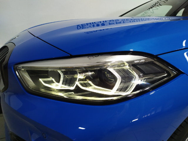 BMW Serie 1 118d color Azul. Año 2024. 110KW(150CV). Diésel. En concesionario Hispamovil Elche de Alicante