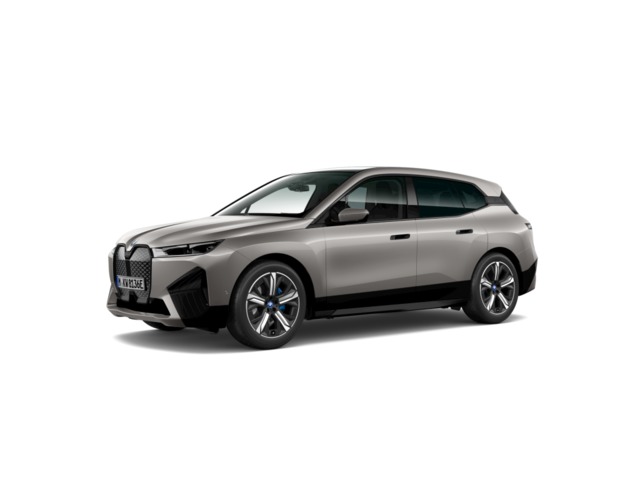 BMW iX xDrive50 color Gris. Año 2024. 385KW(523CV). Eléctrico. En concesionario Motri Motor Jaén de Jaén