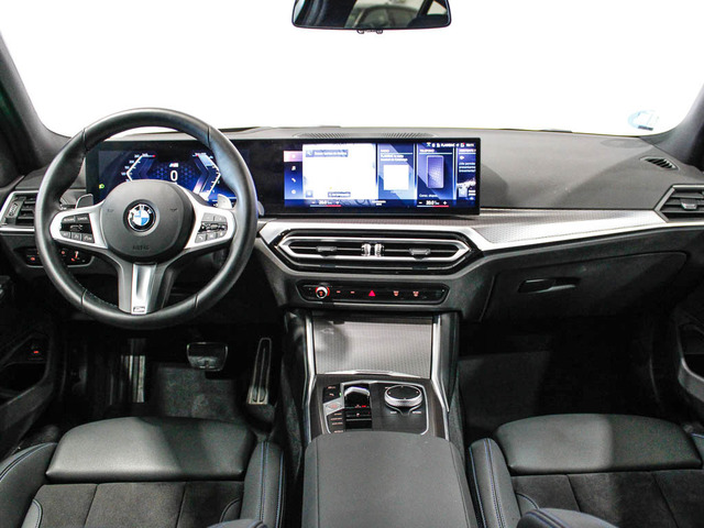 BMW Serie 3 320d color Blanco. Año 2024. 140KW(190CV). Diésel. En concesionario Barcelona Premium -- GRAN VIA de Barcelona