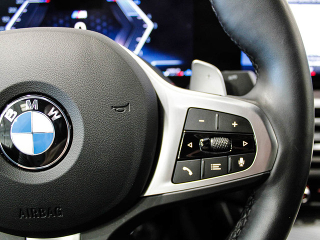 BMW Serie 3 320d color Blanco. Año 2024. 140KW(190CV). Diésel. En concesionario Barcelona Premium -- GRAN VIA de Barcelona
