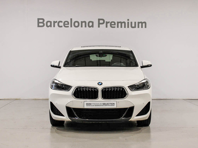 BMW X2 xDrive20d color Blanco. Año 2022. 140KW(190CV). Diésel. En concesionario Barcelona Premium -- GRAN VIA de Barcelona