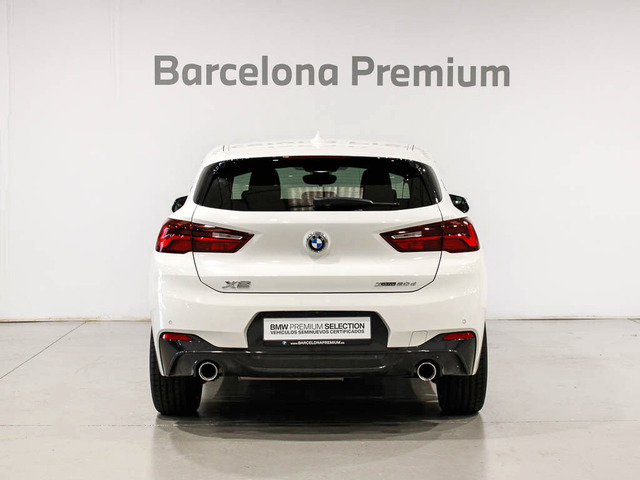 BMW X2 xDrive20d color Blanco. Año 2022. 140KW(190CV). Diésel. En concesionario Barcelona Premium -- GRAN VIA de Barcelona