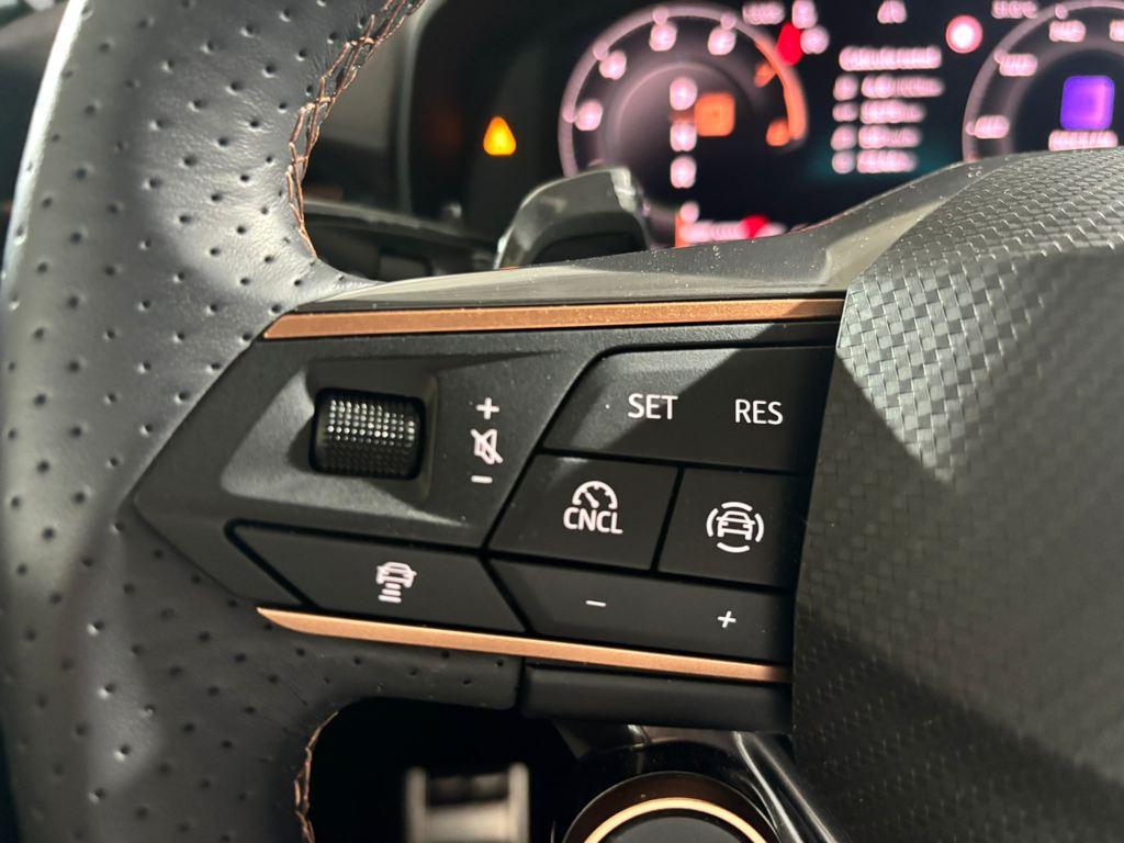 1.5 TSI e-Hybrid VZ DSG 200 kW (272 CV)
