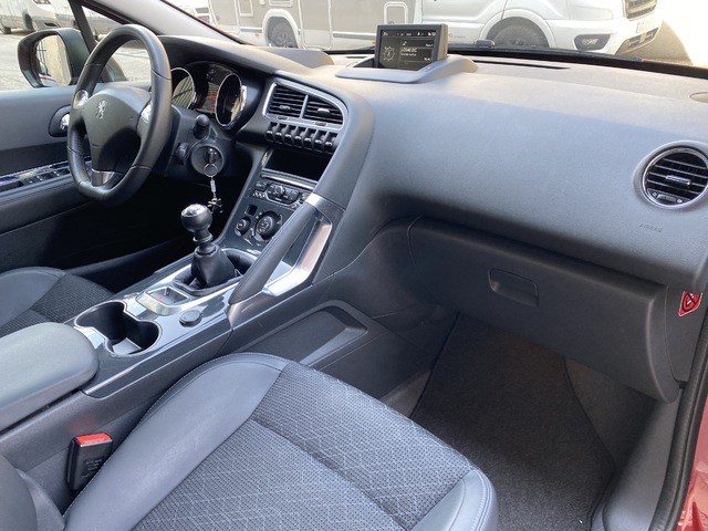Peugeot 3008 1.2 PureTech S&S Allure 96 kW (130 CV)