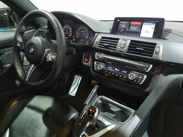 BMW M M4 Coupe color Blanco. Año 2019. 317KW(431CV). Gasolina. En concesionario Hispamovil Elche de Alicante