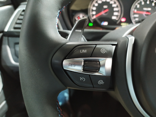 BMW M M4 Coupe color Blanco. Año 2019. 317KW(431CV). Gasolina. En concesionario Hispamovil Elche de Alicante