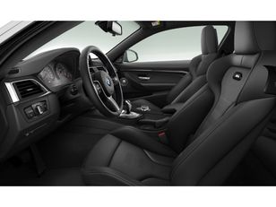 Fotos de BMW M M4 Coupe color Blanco. Año 2019. 317KW(431CV). Gasolina. En concesionario Hispamovil Elche de Alicante