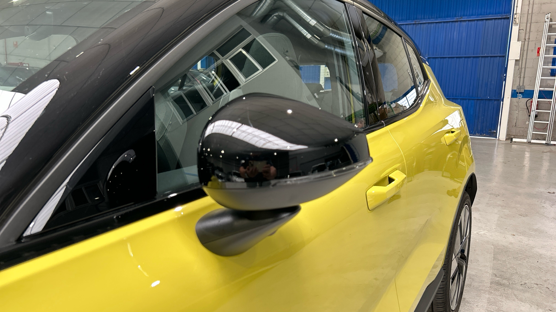 Volvo EX30 segunda mano 77267186 - 32 Volvo EX30 segunda mano 77267186 - 32