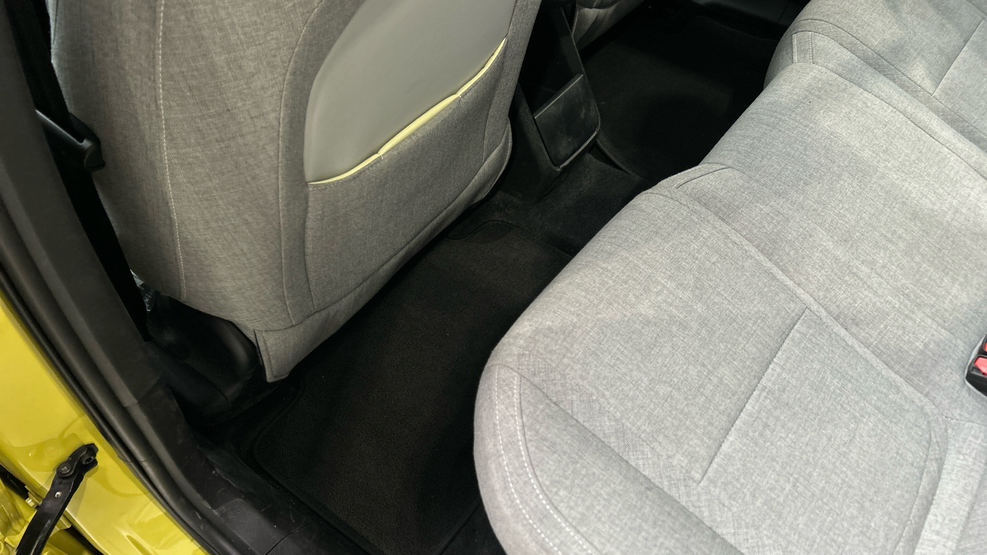 Volvo EX30 segunda mano 77267186 - 47 Volvo EX30 segunda mano 77267186 - 47