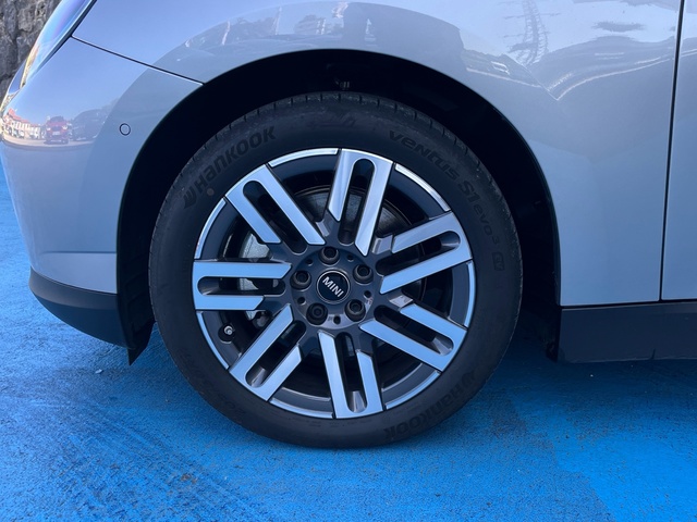 fotoG 12 del MINI MINI 3 Puertas Cooper SE 160 kW (218 CV) 218cv Eléctrico del 2025 en Cantabria