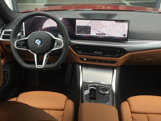 BMW Serie 4 420d Gran Coupe color Rojo. Año 2025. 140KW(190CV). Diésel. En concesionario Grünblau Motor (Bmw y Mini) de Cantabria