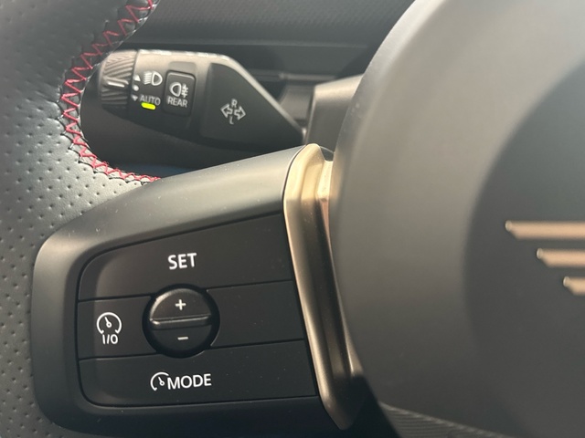 fotoG 21 del MINI MINI Aceman SE 160 kW (218 CV) 218cv Eléctrico del 2025 en Burgos