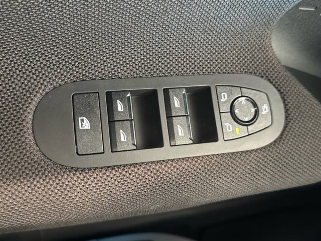 fotoG 26 del MINI MINI Aceman SE 160 kW (218 CV) 218cv Eléctrico del 2025 en Burgos