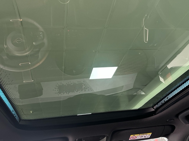 fotoG 13 del MINI MINI Aceman SE 160 kW (218 CV) 218cv Eléctrico del 2025 en Asturias