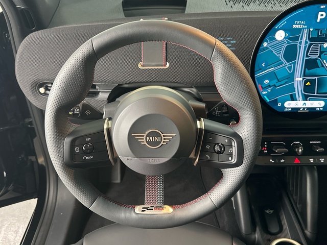 fotoG 15 del MINI MINI Aceman SE 160 kW (218 CV) 218cv Eléctrico del 2025 en Asturias