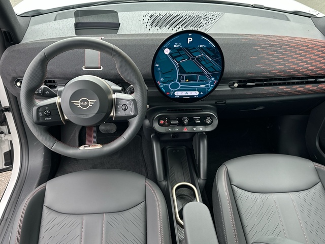 fotoG 6 del MINI MINI Aceman SE 160 kW (218 CV) 218cv Eléctrico del 2025 en Asturias