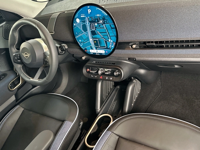 fotoG 7 del MINI MINI Aceman SE 160 kW (218 CV) 218cv Eléctrico del 2025 en Asturias