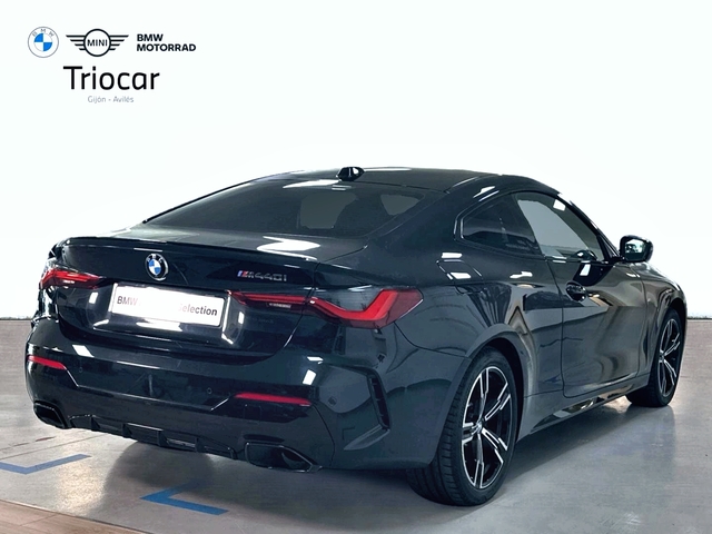 BMW Serie 4 M440i Coupé color Negro. Año 2023. 275KW(374CV). Gasolina. En concesionario Triocar Gijón (Bmw y Mini) de Asturias