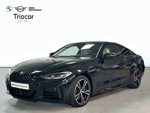 Fotos de BMW Serie 4 M440i Coupé color Negro. Año 2023. 275KW(374CV). Gasolina. En concesionario Triocar Gijón (Bmw y Mini) de Asturias
