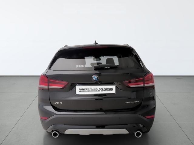 BMW X1 sDrive18d color Negro. Año 2021. 110KW(150CV). Diésel. En concesionario CARTAGENA PREMIUM S.L. de Murcia