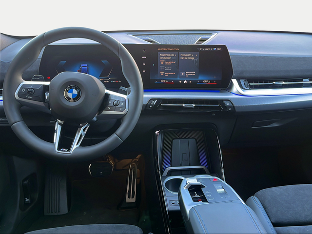 BMW X2 xDrive20d color Azul. Año 2025. 120KW(163CV). Diésel. En concesionario Ilbira Motor | Granada de Granada