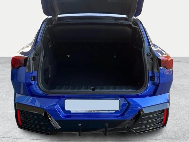 BMW X2 xDrive20d color Azul. Año 2025. 120KW(163CV). Diésel. En concesionario Ilbira Motor | Granada de Granada